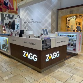 Storefront of ZAGG Smith Haven Mall NY