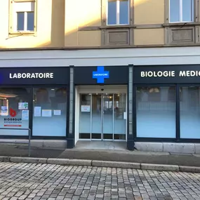 Bild von BIOGROUP - Laboratoire de la Vallée