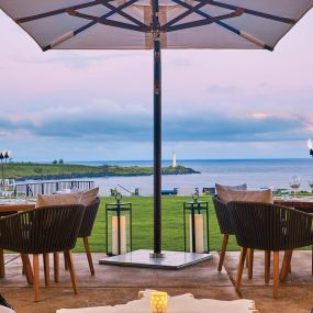 Oceanfront Dining on Kaua‘i