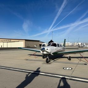Are you dreaming of a career as a commercial pilot? At UND Aerospacer, we believe everyone should have the opportunity to pursue their aviation dreams.