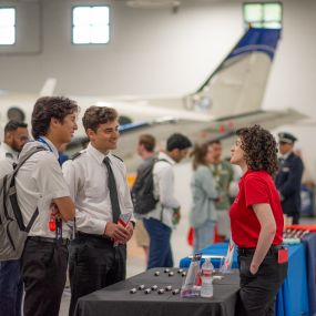 Looking to become a commercial pilot in Mesa, Arizona? As the premier flight school in Mesa, UND Aerospace offers a comprehensive curriculum that equips aspiring pilots with the skills and knowledge necessary to excel in the dynamic world of commercial aviation.