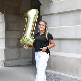 Help us congratulate Hailey on celebrating her first year as an agent team member with our office! Thank you for all of your hard work, Hailey! ????