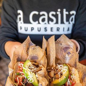 Bild von La Casita Pupuseria & Market