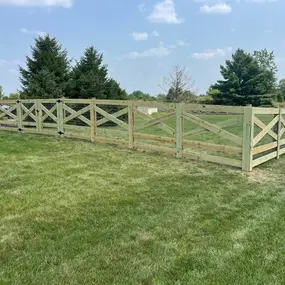 5' cross buck fence