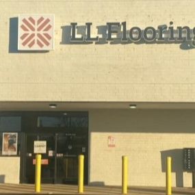 LL Flooring #1452 Mooresville | 510 River Highway | Storefront