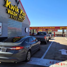 Bild von Kwik Kar Wash & Auto of Arlington