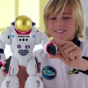 Open Up the World of STEM This Holiday Season with Charlie the Astronaut!