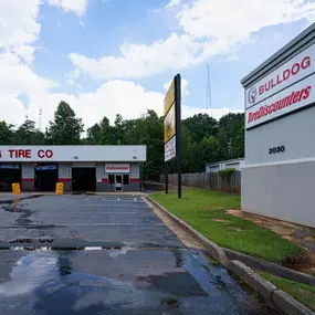 Bild von Bulldog Tire Discounters