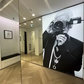 Bild von KARL LAGERFELD Outlet