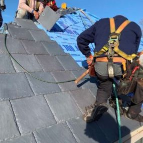 Superior Builders Inc. has installed many DaVinci Slate and Shake roofs. This is an excellent option to replace a slate or cedar shake roof with.