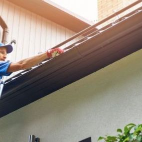 A team of gutter professionals who can help you choose a gutter system that will improve the flow of water away from your home and enhance your curbside appeal.