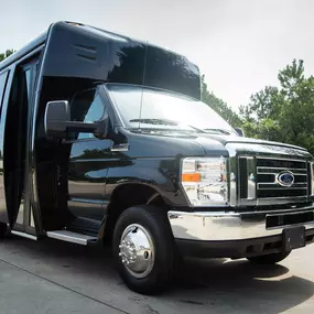 Bild von Metropolitan Shuttle - Charter Bus Los Angeles