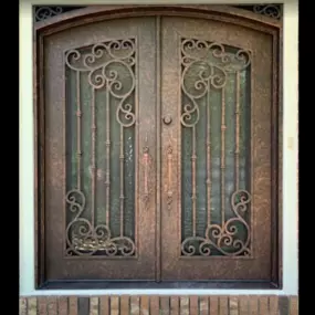 Bild von Forever Custom Iron Doors
