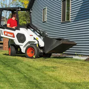 Bobcat-l23 small articulating loader
