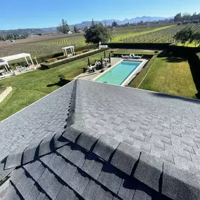 Bild von Wine Country Roofing Inc.