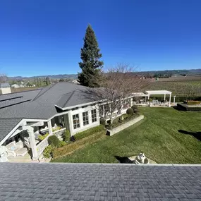 Bild von Wine Country Roofing Inc.