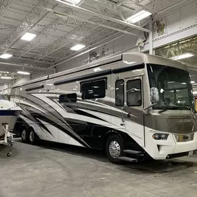 Bild von Supreme Marine and RV