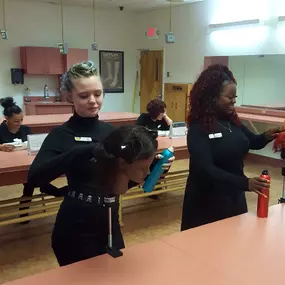 Bild von Empire Beauty School
