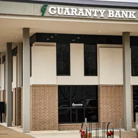 Guaranty Bank & Trust Downtown Georgetown, Texas