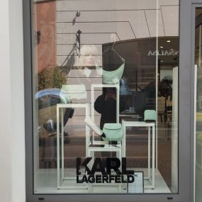 Bild von KARL LAGERFELD Outlet