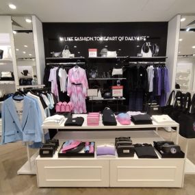 Bild von KARL LAGERFELD Outlet