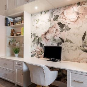 Working from home never looked so good! Create your dream home office with our custom organization solutions.