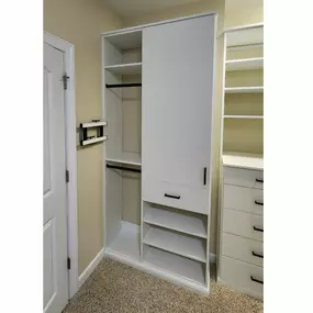 Your closet, your rules! Our cabinetry is fully customizable to fit your home's layout and your unique needs. Let's create a perfect storage plan together.