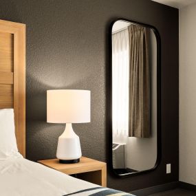 Oxford Suites Redding Guestrooms