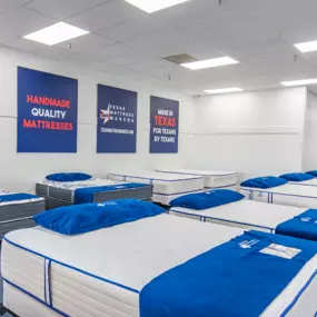 Bild von Texas Mattress Makers - Humble