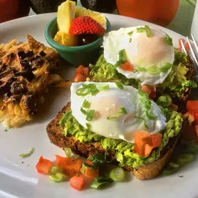 Smashed Avocado Toast with Eggs