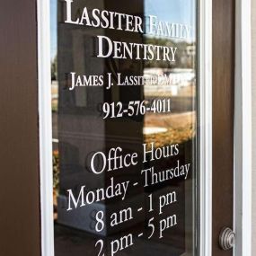 Bild von Lassiter Family Dentistry