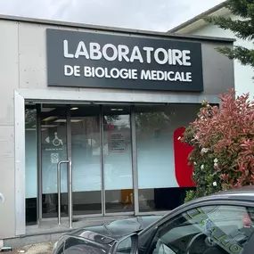 Bild von BIOGROUP - Laboratoire de Décines centre