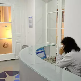 Bild von Laboratoire Victor Hugo - Spécialisé AMP - Paris 16e -  BIOGROUP PARIS OUEST