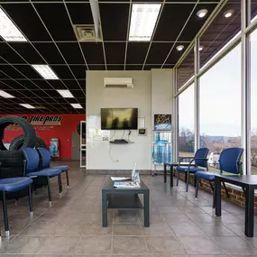 Bild von Eavers Tire Discounters