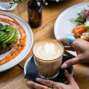 flat white with latte art