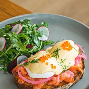 Salmon Benedict