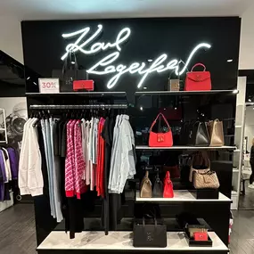 Bild von KARL LAGERFELD Outlet