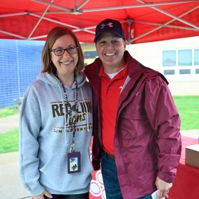 A little rain did not stop us today at Larry J. Macaluso Elementary! ????????????
We had our final KICK-OFF Teachers Appreciation Event today and got to serve over 100+ staff and facility members! This week has been jam packed with deliveries to show our appreciation to all the local schools that were nominated! We had over 600+ comments of teacher nominations and schools! We were blown away! Our food truck frenzy was a HIT! ????
BIG thanks to Ry Guy’s food truck for coming out and serving these