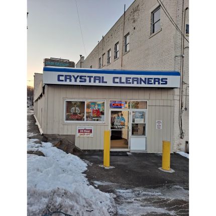 Logotipo de Crystal Cleaners