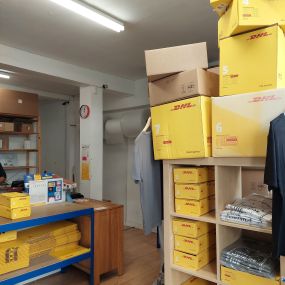 Bild von DHL Express Service Point (Post & Packing Chatham)