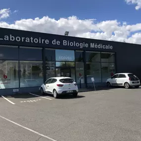 Bild von Laboratoire de Villefranche -  BIOGROUP RHONE ALPES