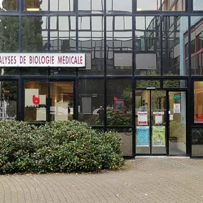 Bild von Laboratoire Joué-lès-Tours -  BIOGROUP CENTRE VAL DE LOIRE