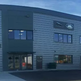 Bild von Stratstone Land Rover Service Centre Tottenham