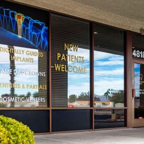 Front door of Lone Mountain Dental - dentist in las vegas