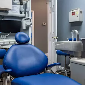 Dentist Las Vegas, Lone Mountain Dental patient room chair