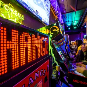 Bild von Emporium Arcade Bar