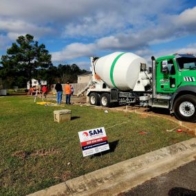 Bild von Sam the Concrete Man South Georgia