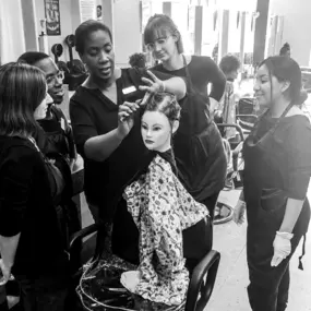 Bild von Empire Beauty School
