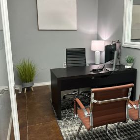 Our office has changed so much since we opened the doors in 2016. What hasn’t changed is our drive to provide the best customer service and treat all of our customers like family. We would love to have you in one of these comfy chairs to discuss your families Insurance needs. Call or text 405.256.0660 to get an appointment. ????
— feeling grateful.