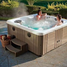 2-4-person-hot-tub-choices-in-stock